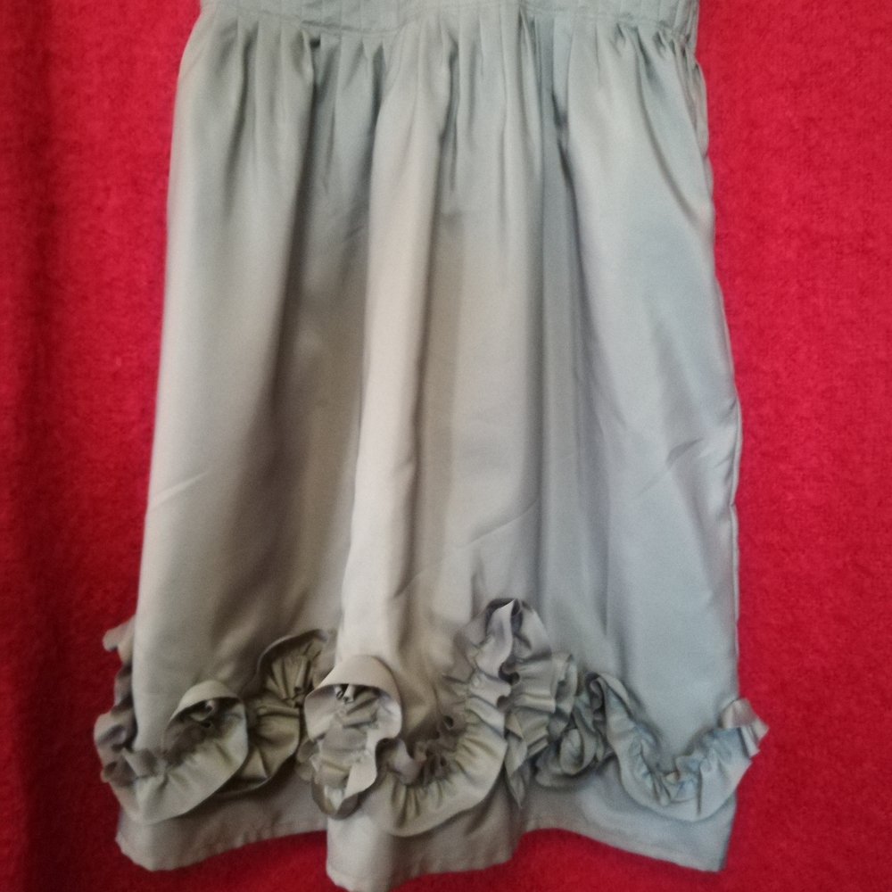 Dress - Picture 3 of 5